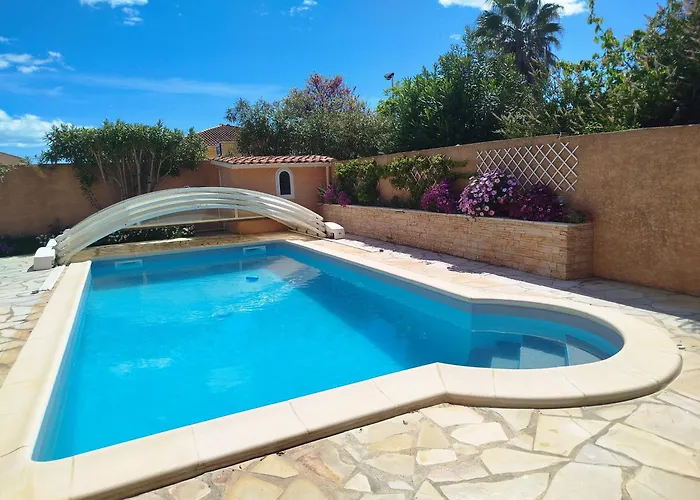 2 Chambres Avec Piscine Et Spa Au Calme, Mer A Proximite.