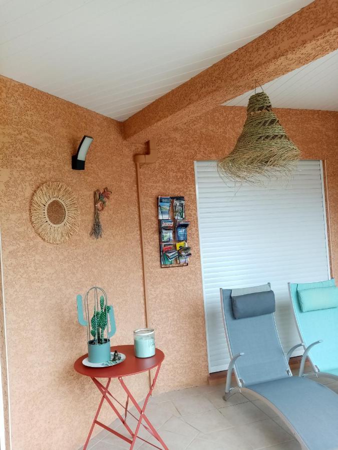 2 Avec Piscine Et Au Calme, A Proximite. Homestay